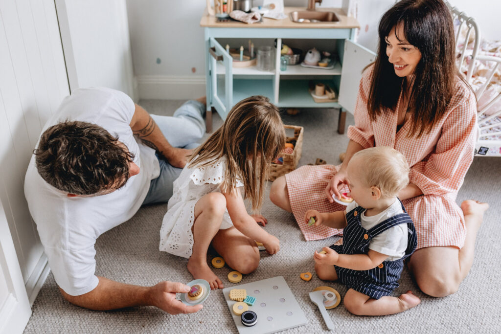 Pinks, whites and blues, with different patterns - complementary tones and mixed patterns for a family photoshoot - what to wear